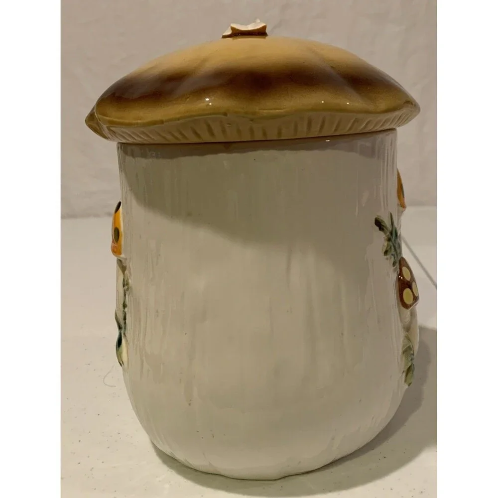 Merry Mushroom Canister w/Lid Sears Roebuck 1976 Japan